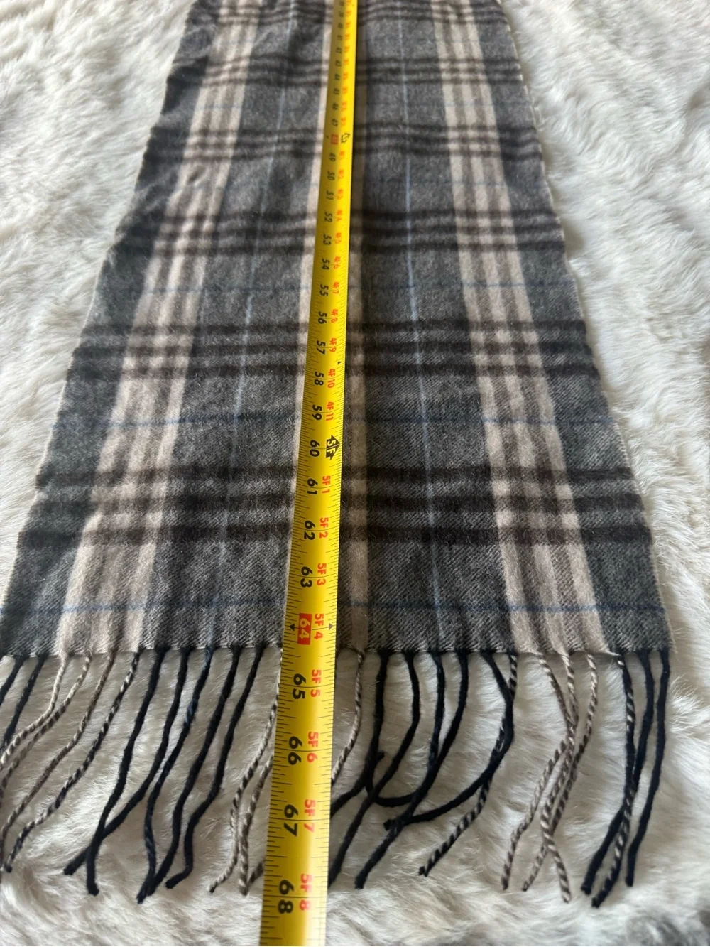 Enza Mantovani Wool-Cashmere Plaid Scarf in Gray & Cream